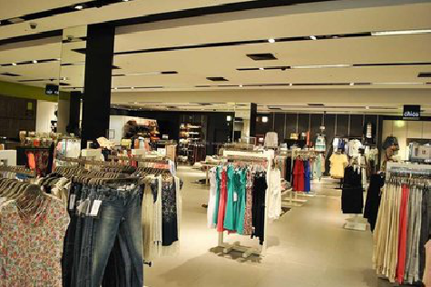 孝昌商场里的店面怎么装修？